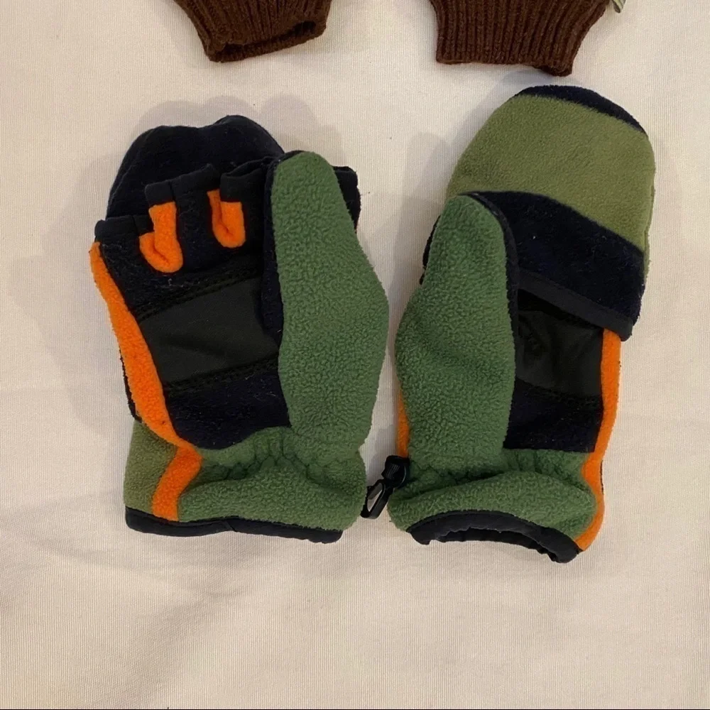 Babystyle, GAP Lot of 3 Boys Kids Gloves ,Mittens, Beanie Size S/M